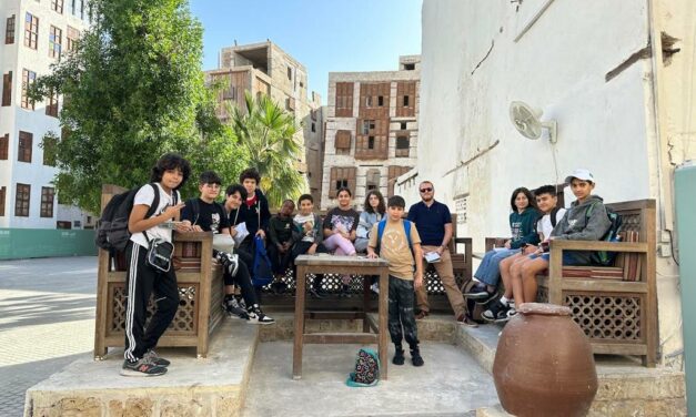 Nos élèves explorent le centre historique de Djeddah