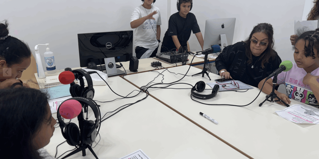 La webradio au coeur de l’EFID : écoutez les émissions et les podcasts de nos élèves !